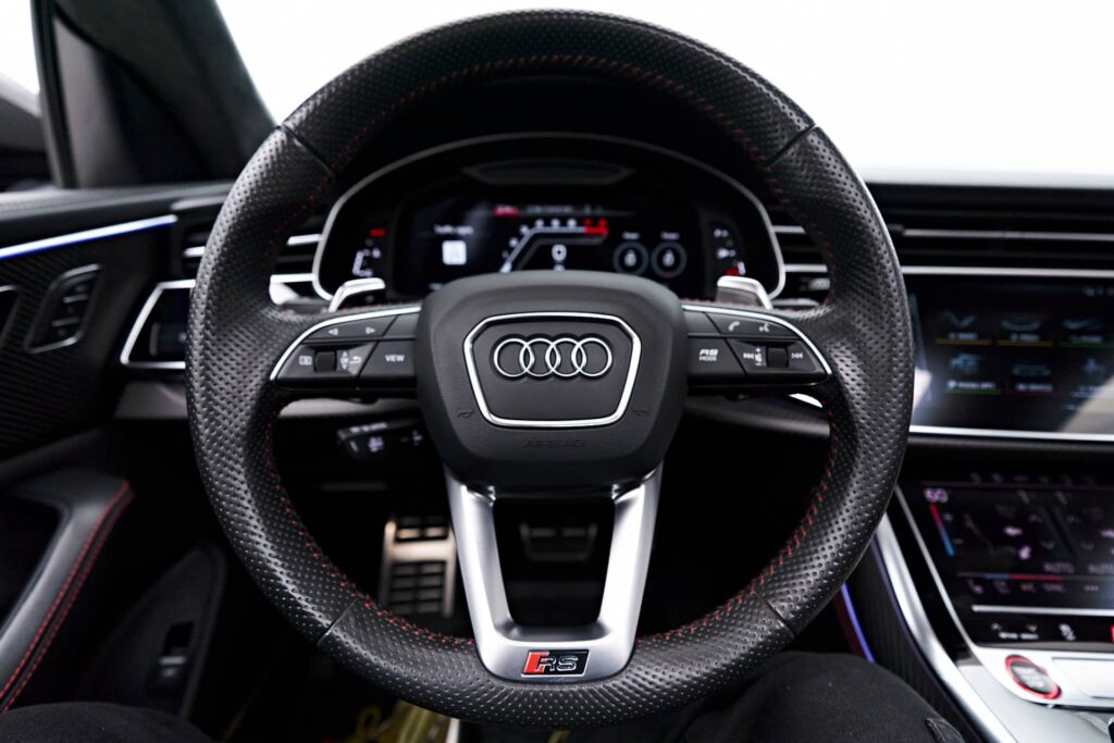 audi-rsq8-4